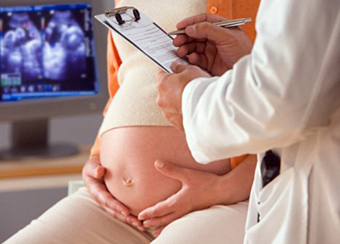 Комплексное медицинское наблюдение в период беременности